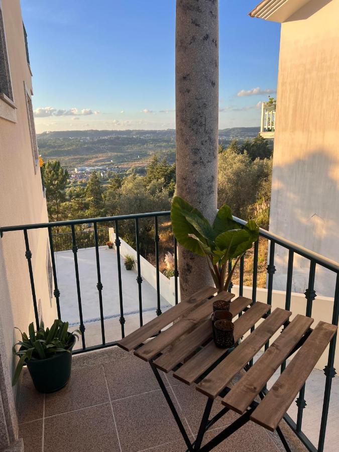 Deluxe Studio com terraço e varanda privada - 'Casinha da Amoreira' Guesthouse Coimbra Exterior foto